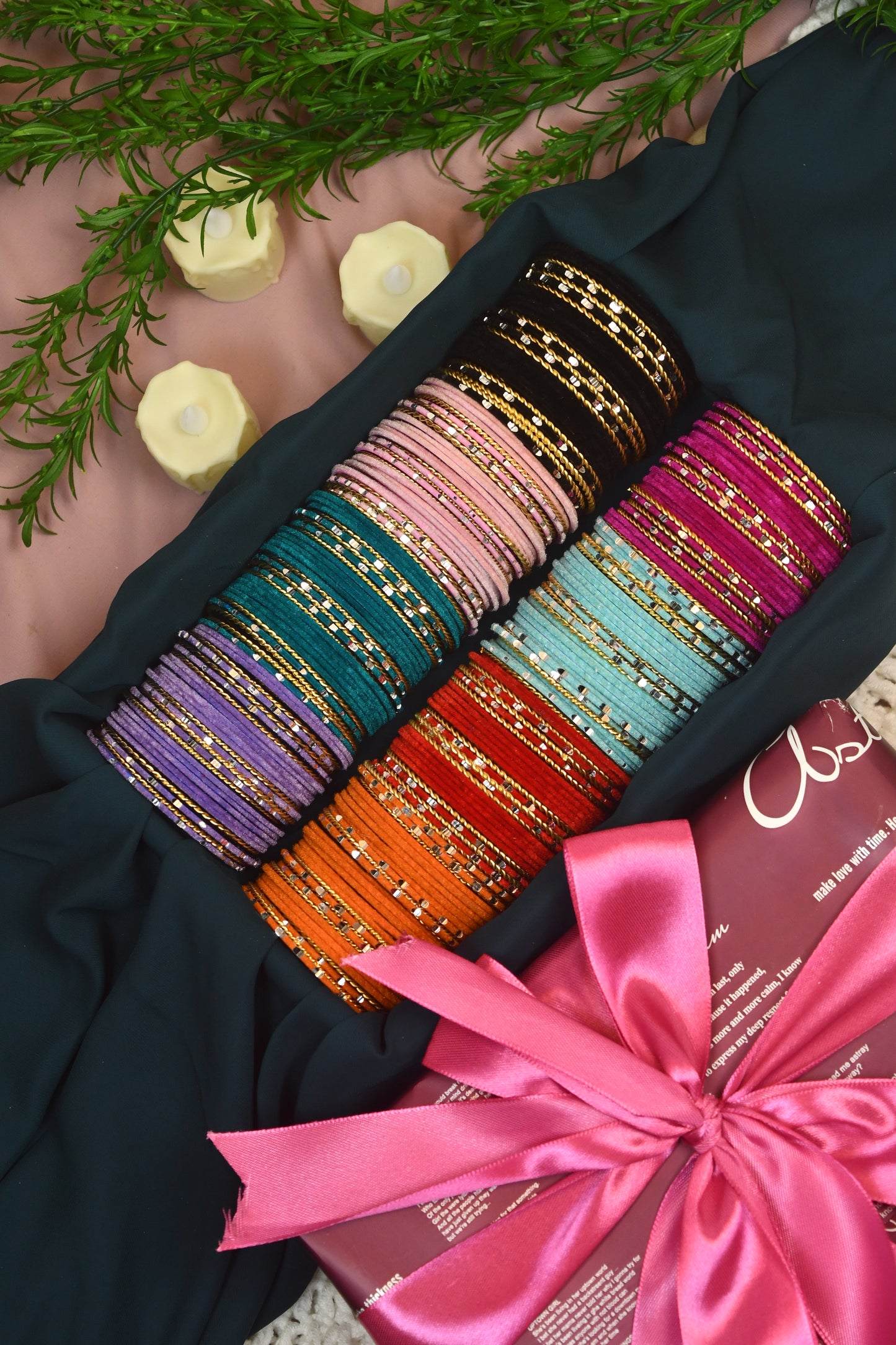 Classic Almas (S-24.7) - 16-Dozen Churi Gift Box