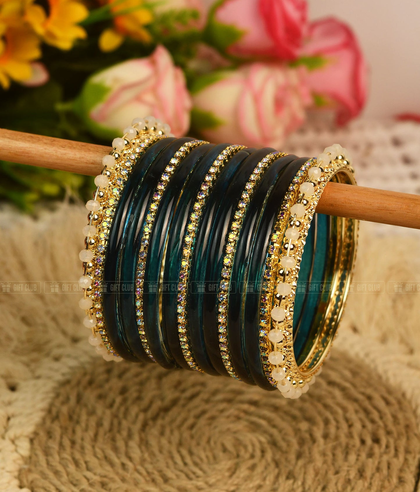 The Glassy Green Glow (GC 50.7) - Exclusive Jelly Bangle Box