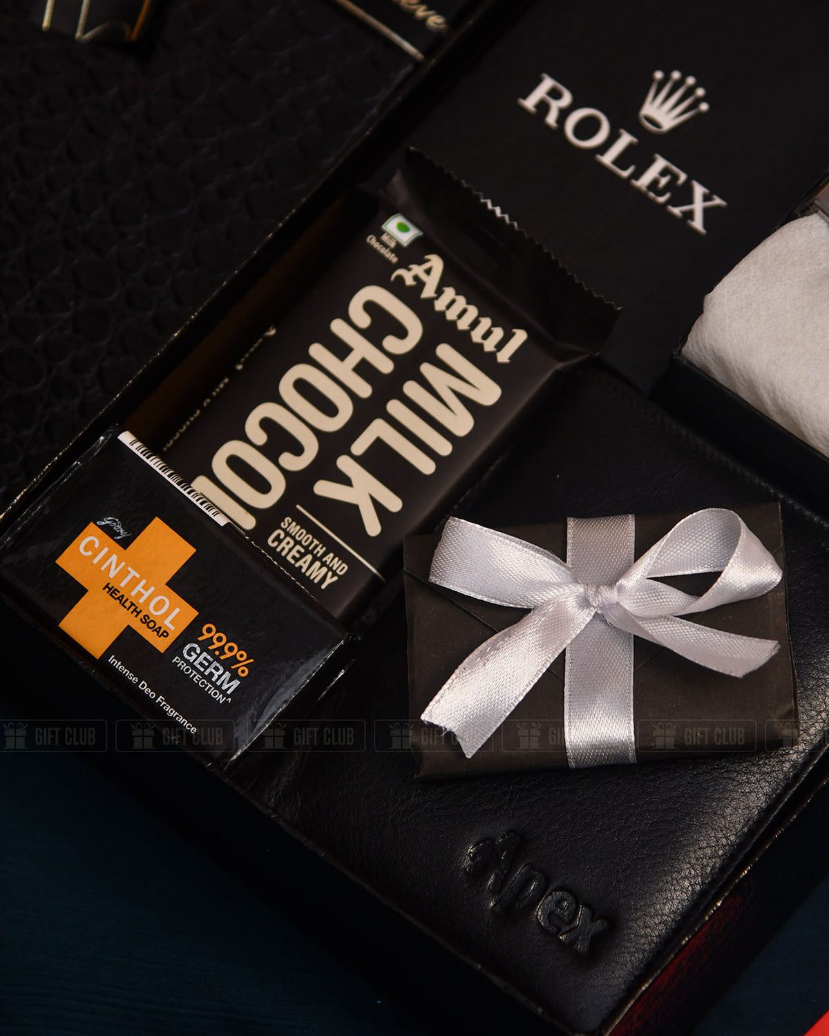 (MP 09) - Exclusive Men’s Gift Combo Box