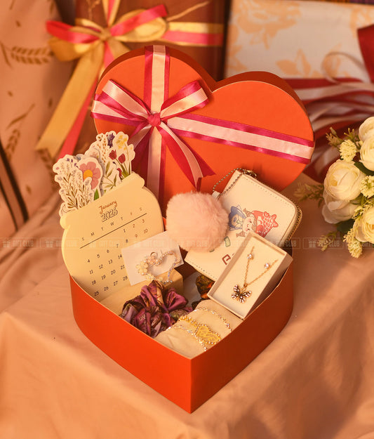 Package 08 - Love & Elegance Gift Box