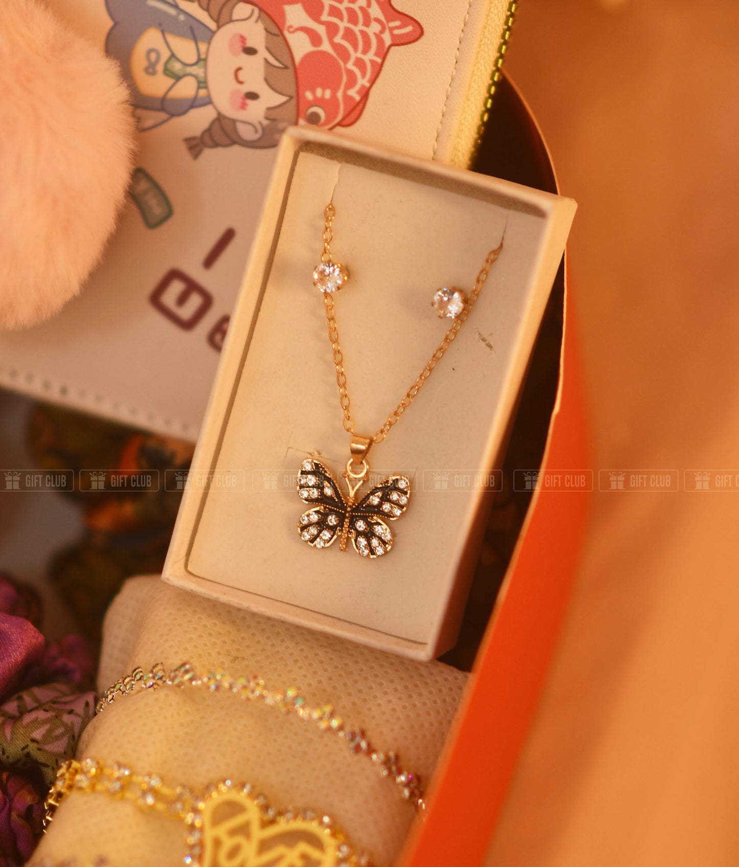Package 08 - Love & Elegance Gift Box